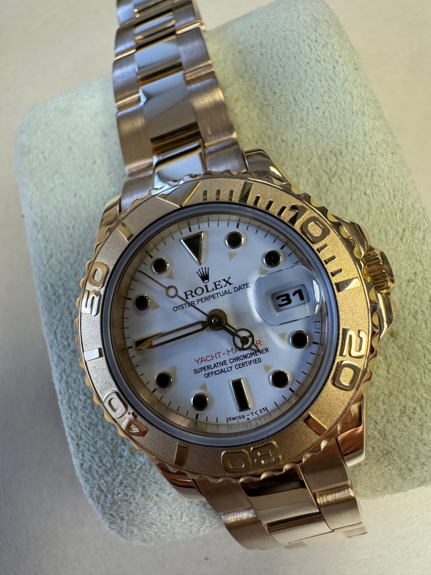 Rolex Yacht-Master 29
Ref: 69628
Year: 1995