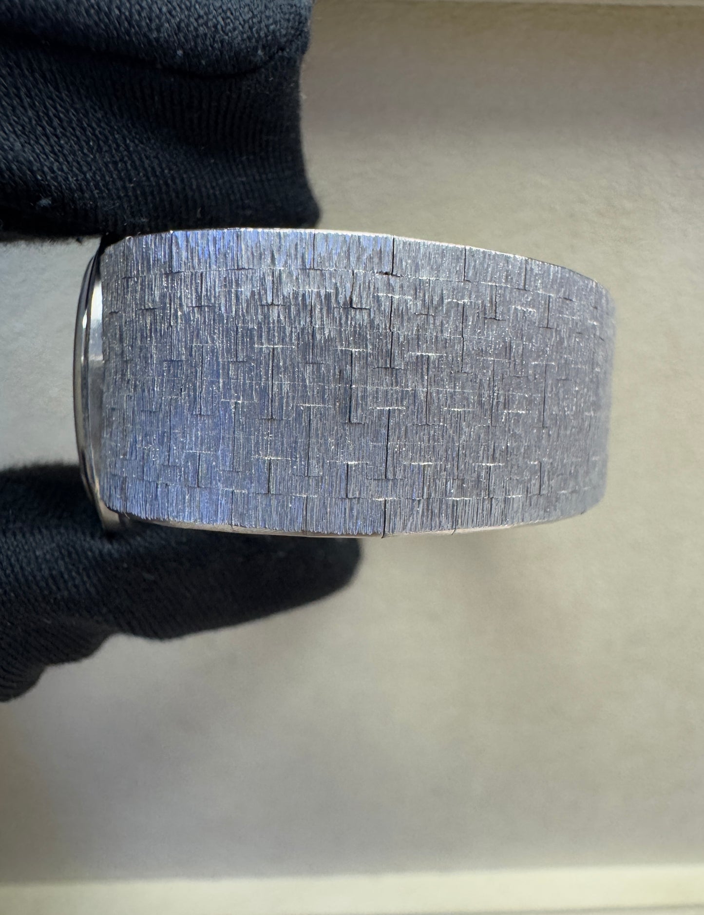Piaget
Ellipse 18k white gold