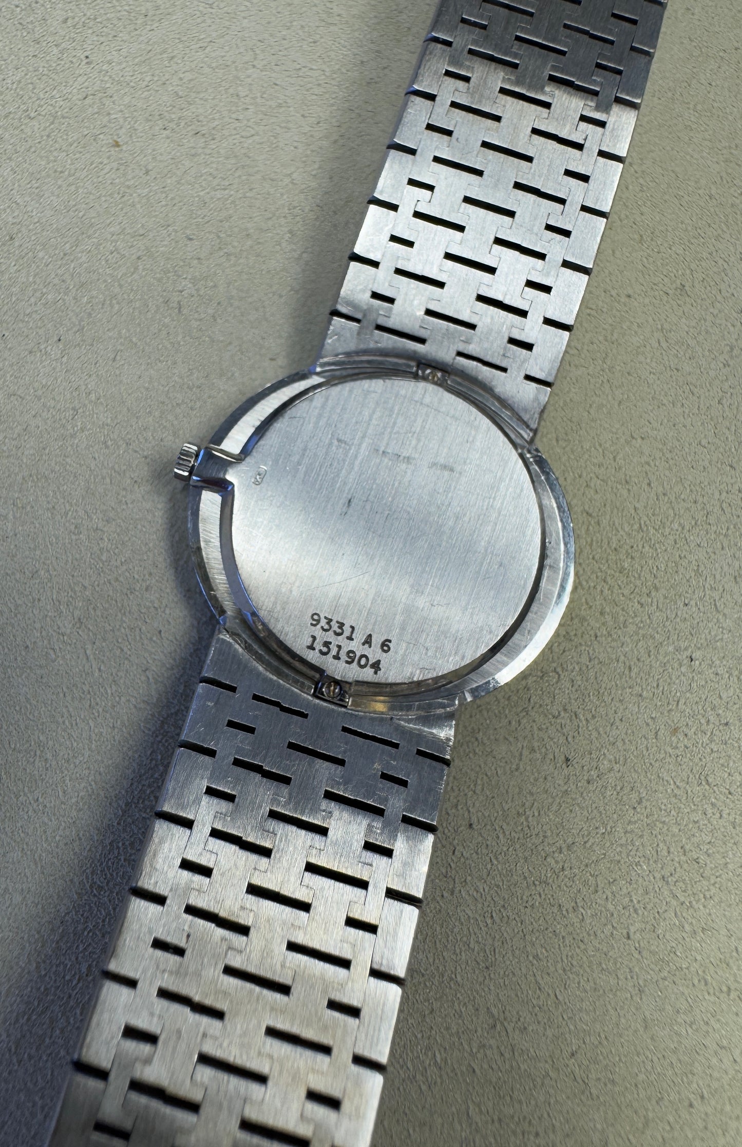 Piaget
Ellipse 18k white gold
