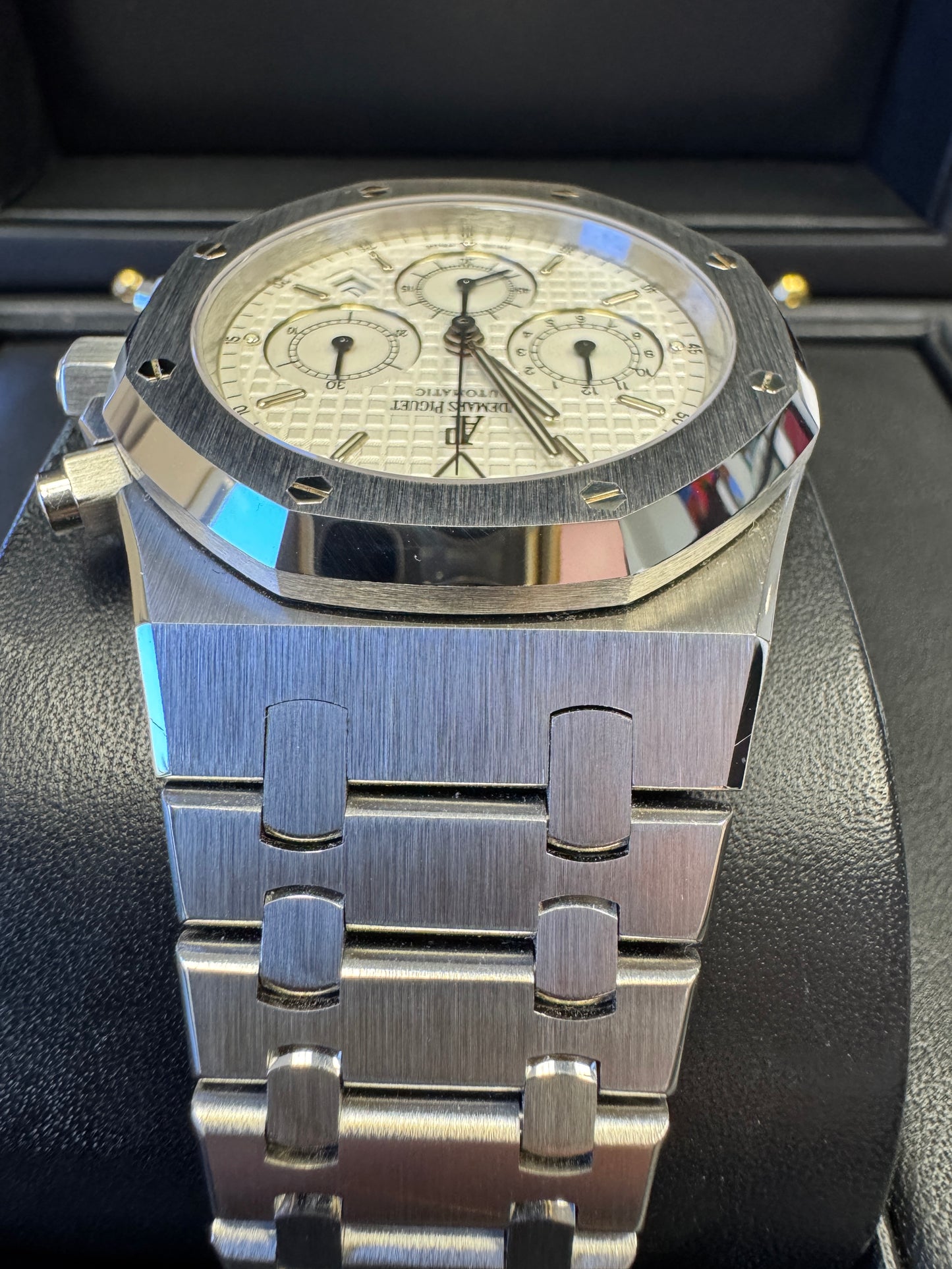 Audemars Piguet Royal Oak Chronograph
FULL SET