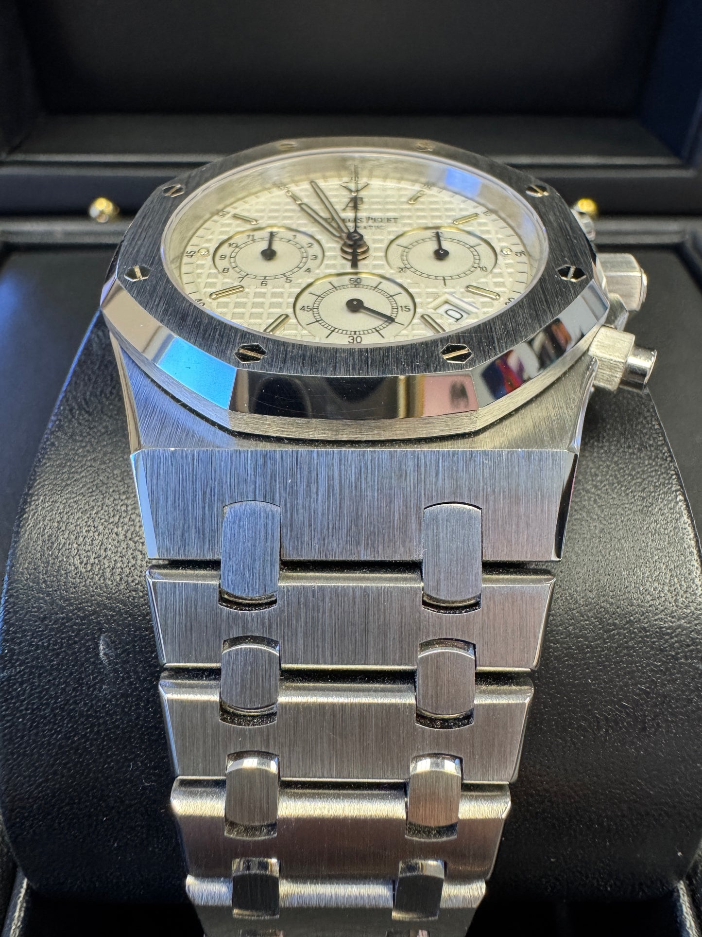 Audemars Piguet Royal Oak Chronograph
FULL SET