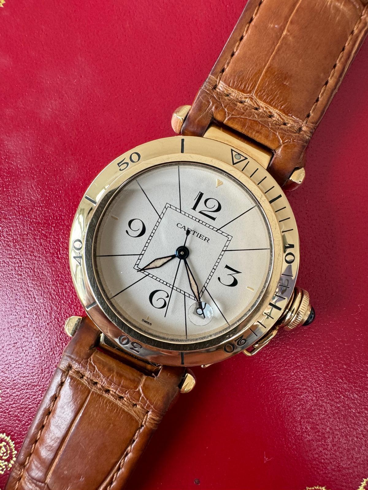 Cartier Pasha
18K Gold 38MM 1989