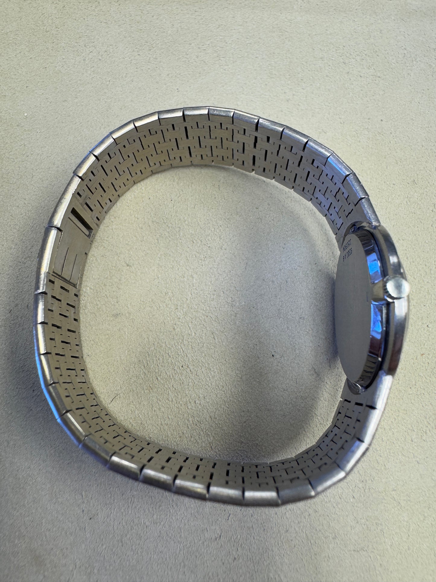 Piaget
Ellipse 18k white gold