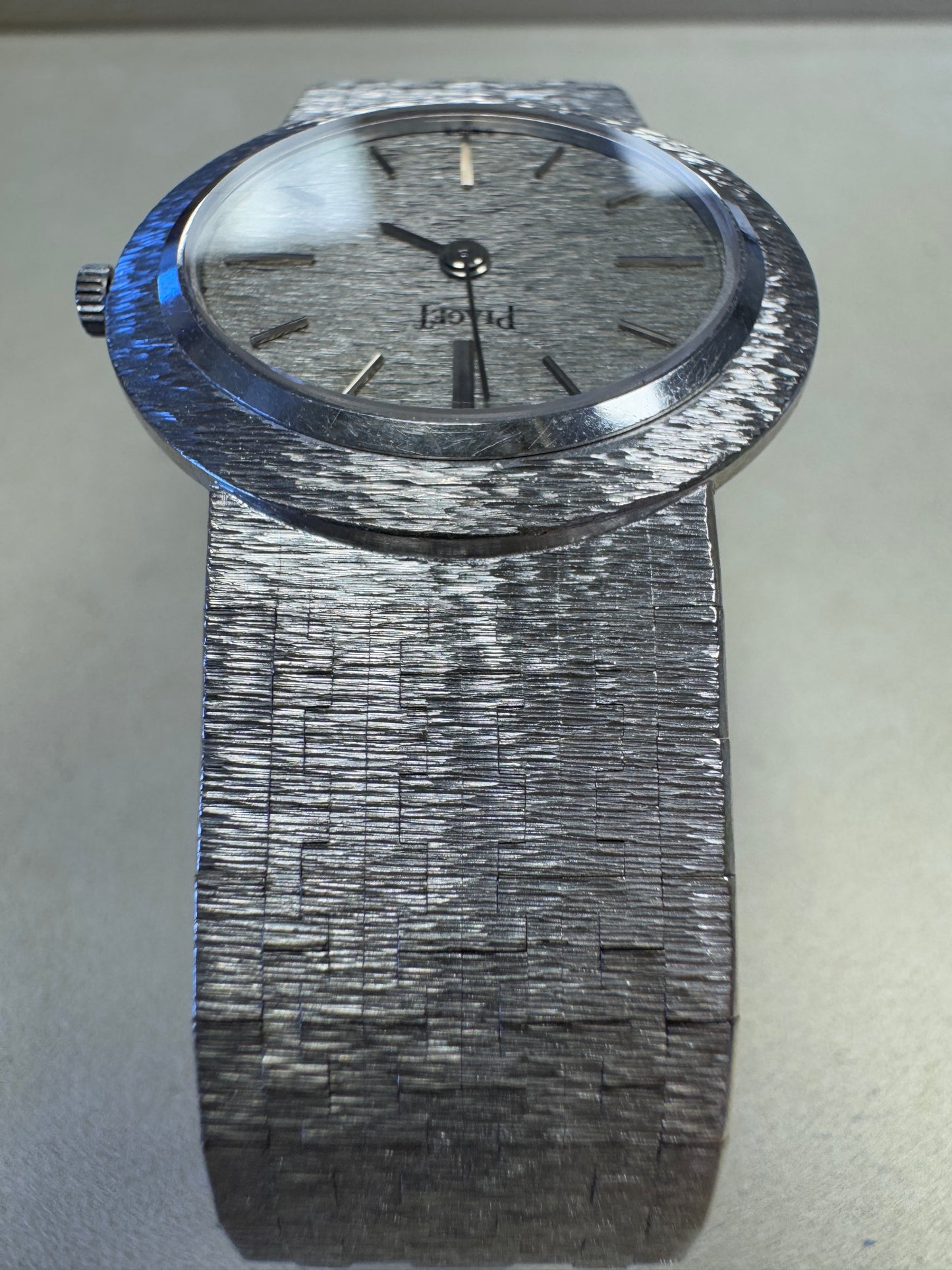 Piaget
Ellipse 18k white gold