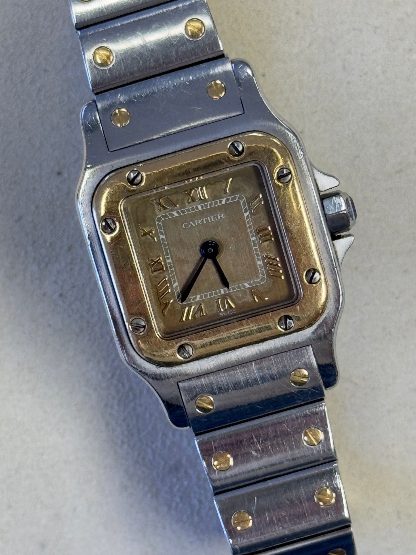 Cartier Santos Galbée
BRONZE DIAL