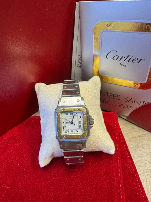 Cartier Santos
Lady Two Tone 18k gold WARRANTY BOOKLET TRAVEL POUCH