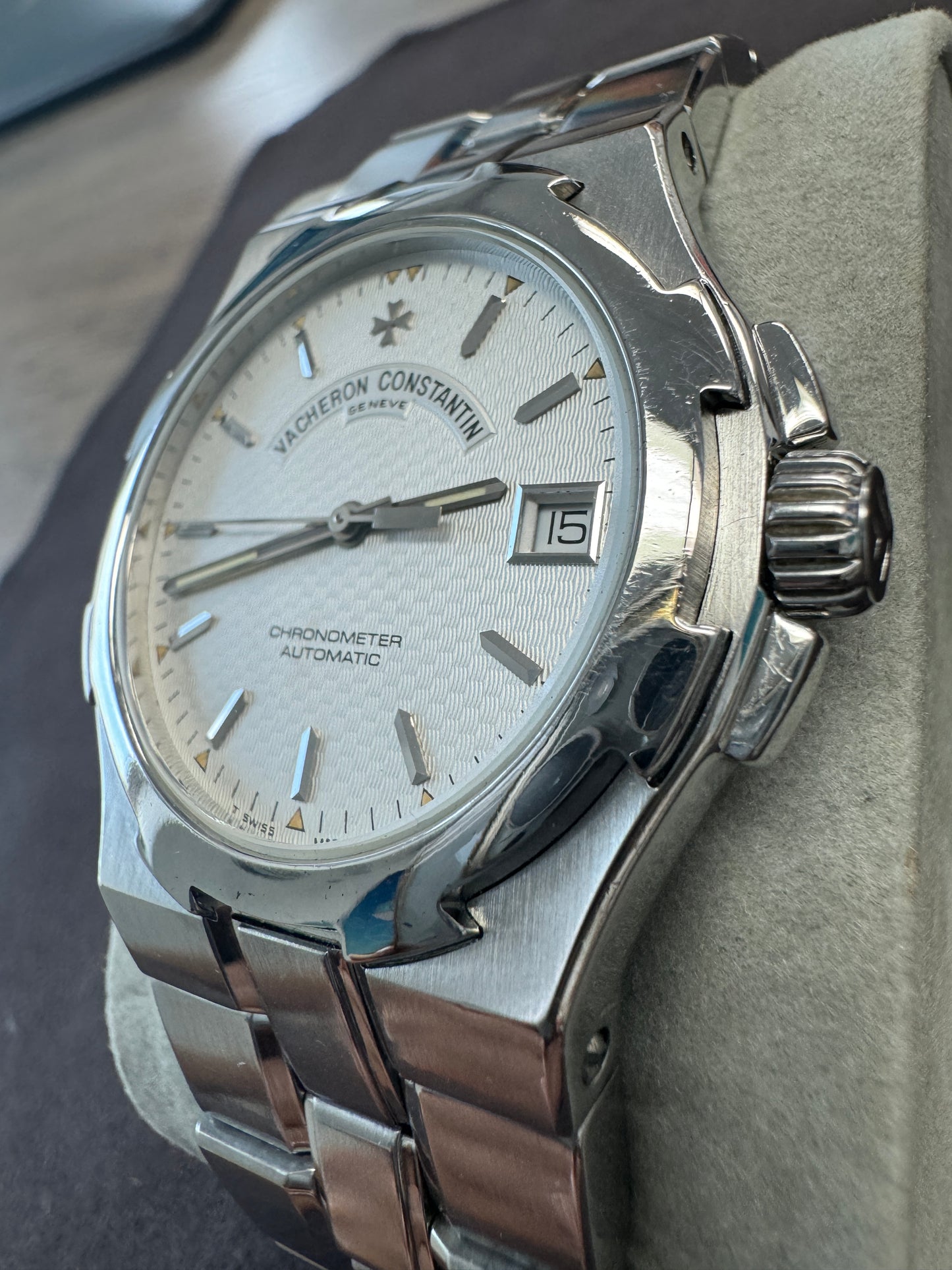 Vacheron Constantin Overseas Automatic 37mm 42042