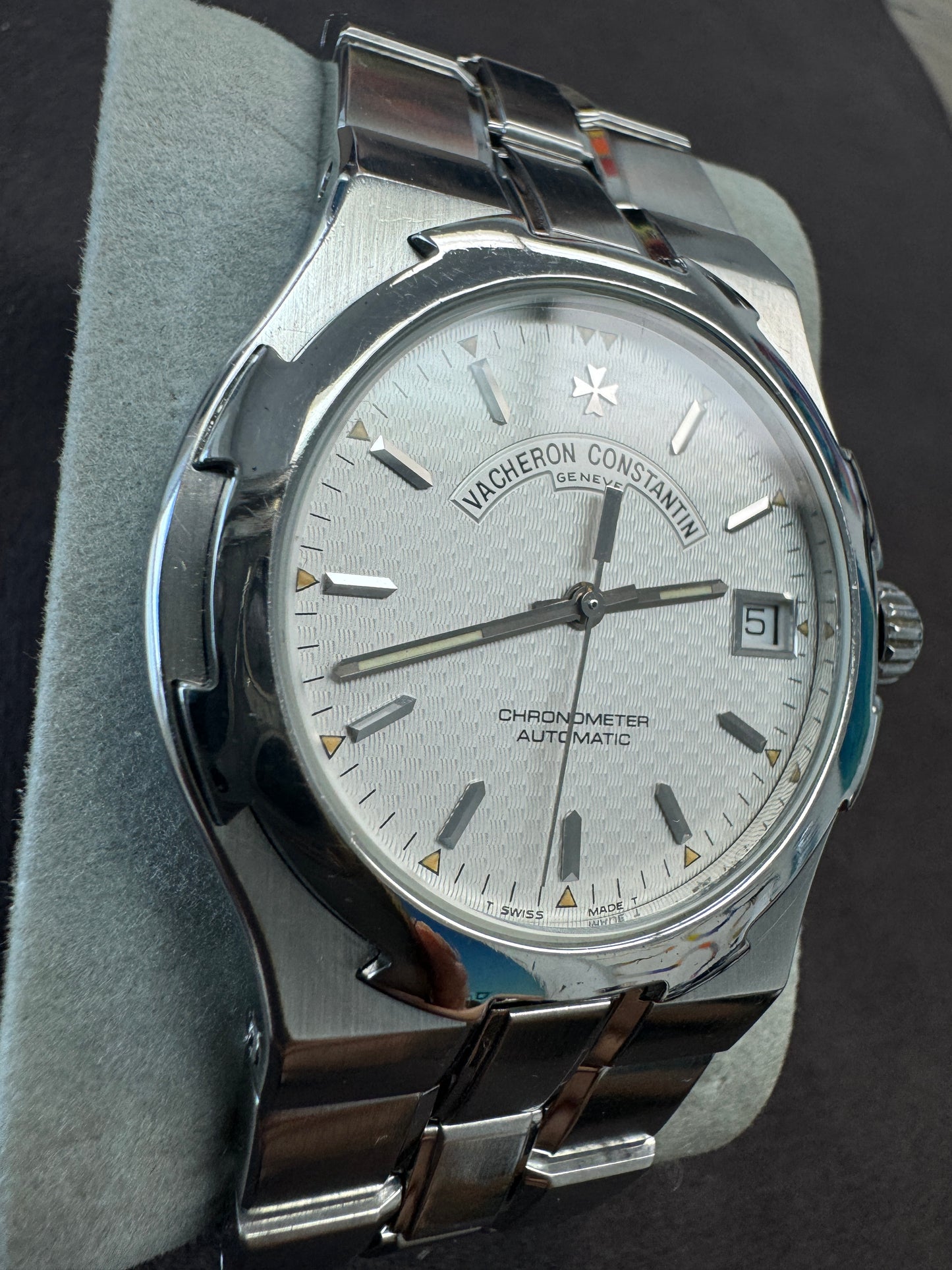 Vacheron Constantin Overseas Automatic 37mm 42042