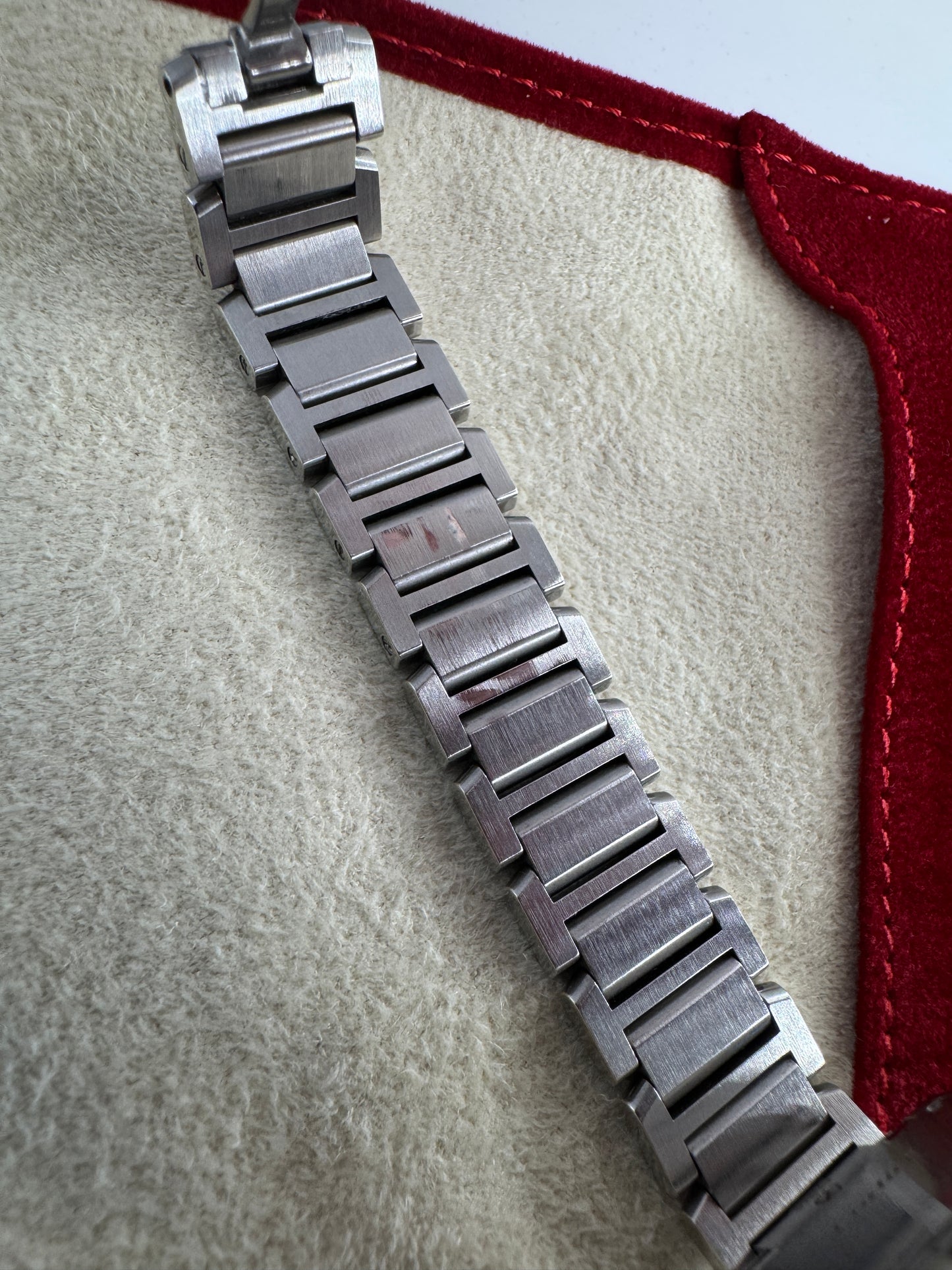Cartier Tank Française
2384